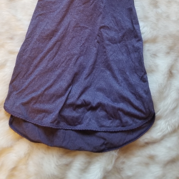 SOLD lulu racerback tank size 6 - Picture 3 of 3